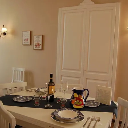 Casa Pica Nápoly